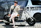 【 武田航平 】 「気になってたスクーター。オリジナルカラーで完成!!」 愛車と笑顔ショット|TBS NEWS DIG