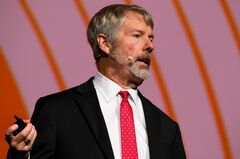 米マイクロストラテジーの暗号資産購入、ナスダック100入りに障壁か| TBS CROSS DIG with Bloomberg