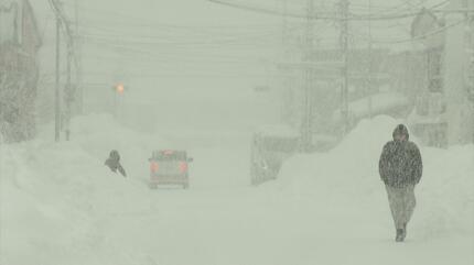各地で積雪急増…積雪は青森91cm、弘前80cmに（22日11時時点） 今後も