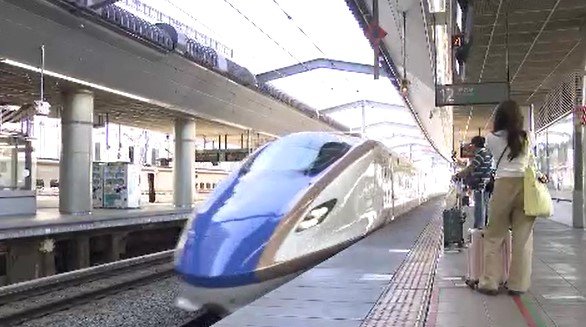 【北陸新幹線】お盆期間中の利用者80万7000人、2025年を3万3000人上回る【あずさ】など中央東線・特急の利用者も37万2000人で3000人増加　|　SBC NEWS | 長野のニュース | SBC信越放送