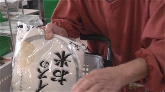 開店10分で完売　「もう少し流通が増えて消費者の手元に…」備蓄米流通はじまるもコメ価格高騰　飲食店は対応に苦慮　山梨|TBS NEWS DIG