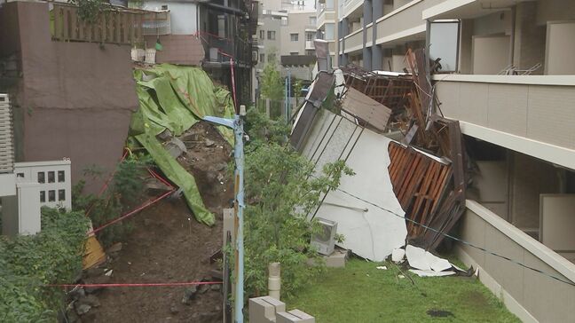 東京・杉並区の家屋倒壊から1週間 “倒壊のおそれのある擁壁”の緊急点検 2か所で「傾きや膨らみ」が去年より進行 区は早急な補修工事など指導する方針|TBS NEWS DIG