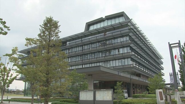 休暇中に朝から自宅で発泡酒・チューハイなど4缶飲酒→車で買い物に出かけ単独事故を起こし免許取り消し処分に…課長補佐級の市役所職員に停職１か月の懲戒処分　島根県出雲市|TBS NEWS DIG