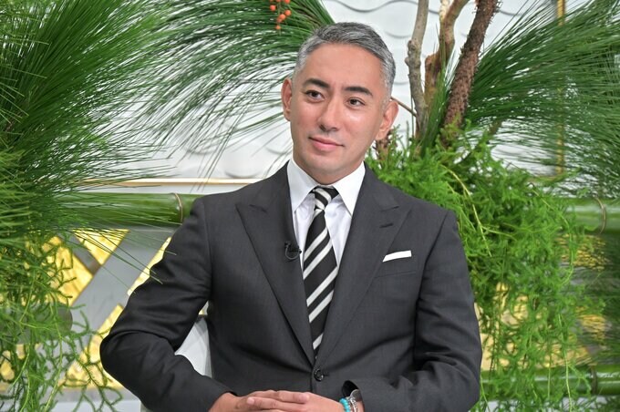 市川團十郎を本気にさせた人物とは？「17歳の時、『え、こんなカッコいいヤツ世の中にいるの？』と思ったんです」【日曜日の初耳学】|TBS NEWS DIG