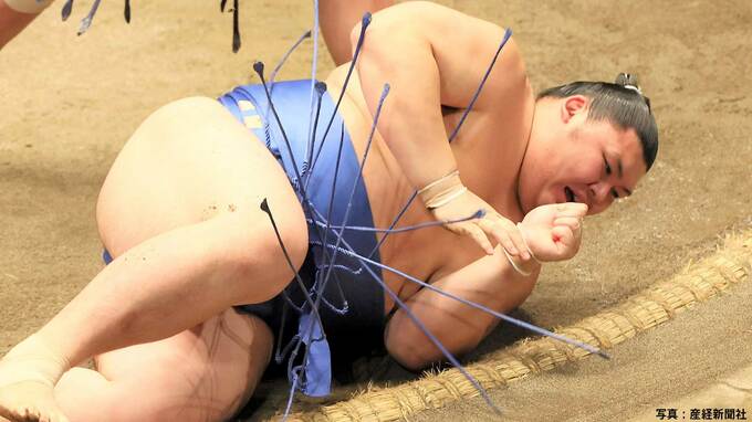 大の里が豊昇龍に敗れ一歩後退...湘南乃海が優勝争い単独トップに、3敗で琴櫻ら6人【大相撲夏場所・11日目】|TBS NEWS DIG