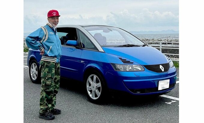 【 テリー伊藤 】　「ルノーアバンタイム2003年式手に入れました♥」　新しい愛車を公開　「おそらく日本に現存するのは100台位では」|TBS NEWS DIG