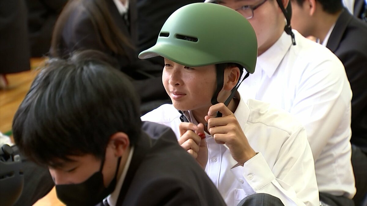 東かがわ市の高校を自転車の安全運転に取り組む「アンバサダー校」に