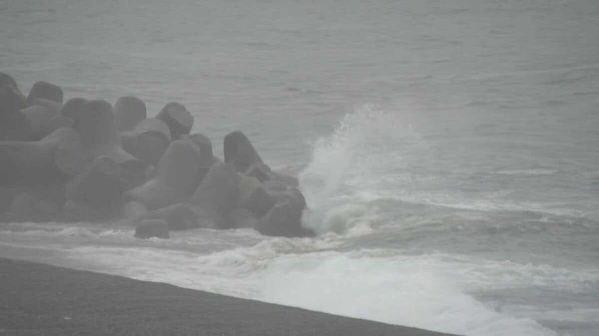 台風で梅雨前線が活発化 東海地方は雨のピーク過ぎるも引き続き土砂災害に注意 三重・熊野市では山の斜面が崩落