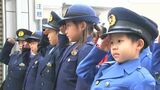 警察官の制服を着た子どもたちが登場「年末年始特別警戒」出発式【香川・高松市】|TBS NEWS DIG