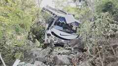 インド　ヒンドゥー教の巡礼者を乗せたバスが銃撃される　9人死亡、33人けが| TBS CROSS DIG with Bloomberg