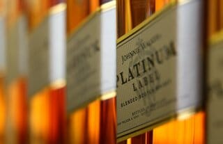 中国、英国産ウイスキー関税半減へ－スターマー首相訪中で示す| TBS CROSS DIG with Bloomberg