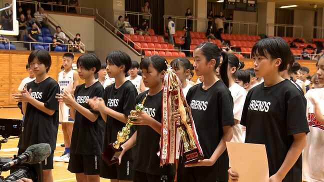 【ザグザグ杯岡山県ミニバスケットボール交歓大会】男子は「岡山西南」女子は「城東台フレンズ」が優勝|TBS NEWS DIG