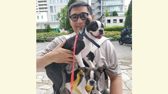 【愛犬】貴乃花光司さんが歓迎のキス「姉弟ができました！」もう１頭を迎えて愛情溢れる3ショット|TBS NEWS DIG