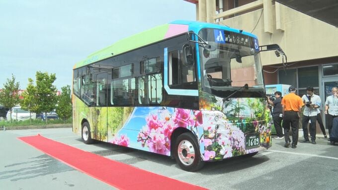 観光名所も移動が難しい本部町　観光周遊EVバスの無料運行を実証実験　|　沖縄のニュース｜RBC 琉球放送