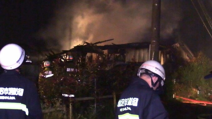 気仙沼市の住宅1棟全焼　この家に住む50代女性煙を吸う　宮城|TBS NEWS DIG