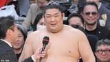歴史的Vの尊富士、足引きずりながら表彰式「千秋楽土俵に上がれてよかった」「皆さんの記憶に残りたくて」と土俵への思い語る|TBS NEWS DIG