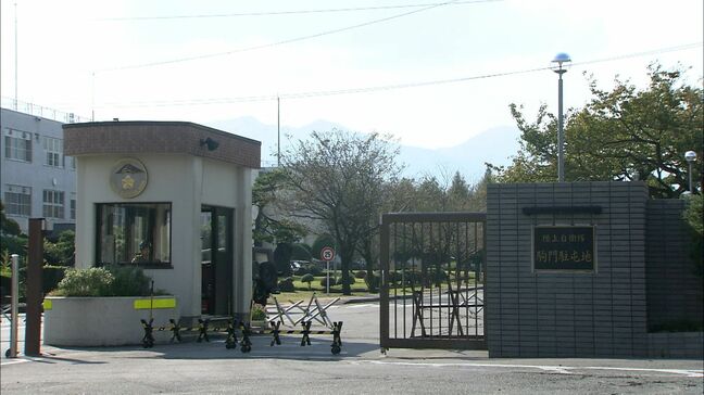 「姿勢の確認で必要な行為だった」訓練中に後輩隊員の身体を触った自衛官を減給の懲戒処分=静岡・陸上自衛隊駒門駐屯地|TBS NEWS DIG
