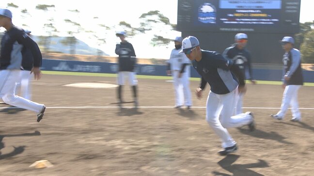 元銀行員のドラ6川田悠慎選手、明徳義塾高校出身・岸潤一郎選手ら初日から精力的に始動！埼玉西武ライオンズ2軍3軍高知キャンプスタート|TBS NEWS DIG