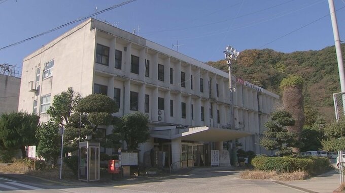 大分県津久見市長選挙告示　現職と新人２人が立候補　|　大分のニュース｜OBS NEWS｜大分放送