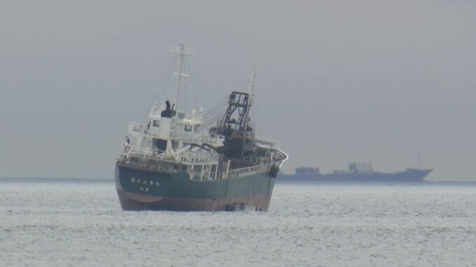 貨物船が岩場に座礁　乗組員5人にけがなし　山口市沖の瀬戸内海　竹島の南西の海域|TBS NEWS DIG