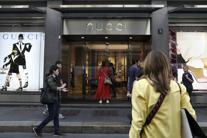 仏ケリングの利益、2016年以来の低水準に沈む見通し－「グッチ」不振