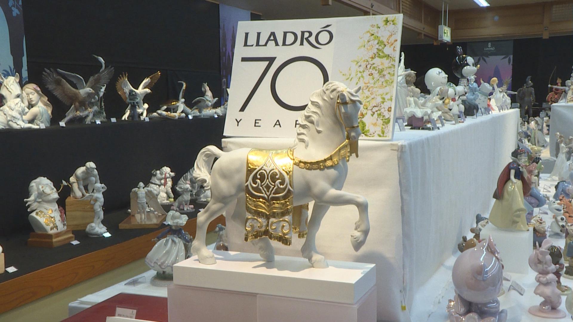 淡い色使いと精巧な細工…「大リヤドロ展」始まる 福島 | 福島の