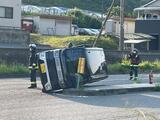 軽乗用車が乗用車と衝突し横転 2人搬送も意識あり 愛媛県砥部町の国道33号 | 愛媛のニュース - Nスタえひめ|あいテレビは6チャンネル