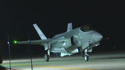 航空自衛隊　戦闘機額縁　2個セット 航空自衛隊戦闘機額縁2個セット