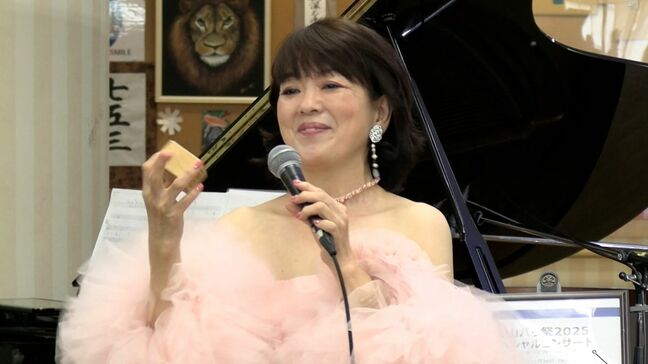 「大変よかった、昔を思い出して」“岡山パリ祭”に出演したシャンソン歌手・あみさん(総社市出身)らがパフォーマンスを披露|TBS NEWS DIG