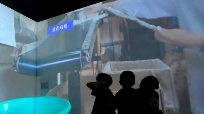 プラモづくりの舞台裏を体験「模型の裏側展」が静岡市で開催中 模型メーカー全面協力=静岡市|TBS NEWS DIG
