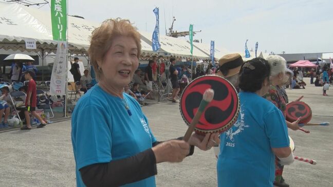 平安座島と宮古島でハーリー 職場やクラス対抗レースで会場沸く|TBS NEWS DIG