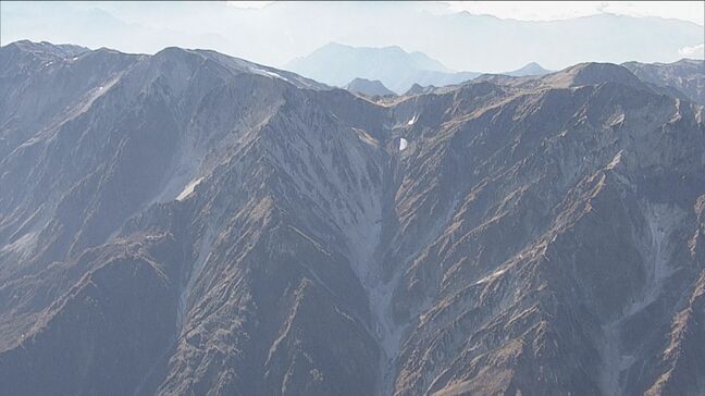 大雪渓の「通行止め」を無視して遭難か「急な岩の斜面で行動できなくなった」千葉県の17歳の高校生ら2人の救助活動続く　日帰りの予定で入山　長野・北アルプス・白馬岳|TBS NEWS DIG