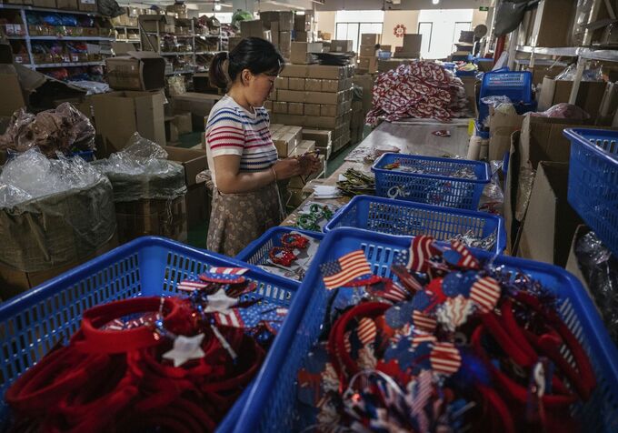 中国の工場が描く米消費者なき世界、次の狙いは中東や東南アジア