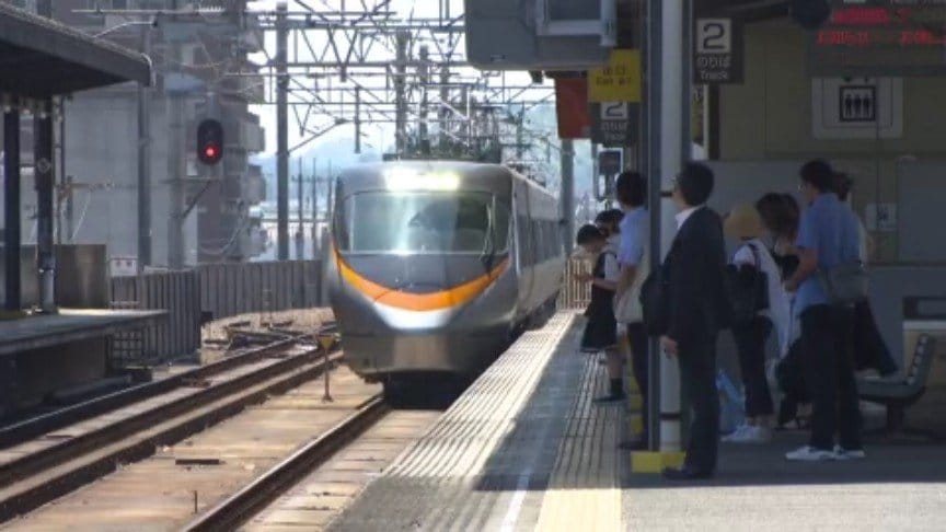 特急「しおかぜ」と「南風」 来年春から自由席を廃止 全席指定に JR