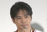 【 SHOW-WA 】 青山隼は 「目元だけなら広瀬すずさん」 メンバー絶賛も「目元だけ」と釘を刺される|TBS NEWS DIG