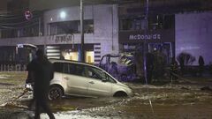 ウクライナ首都キーウに弾道ミサイル攻撃 3人死亡　迎撃も破片が落下 住宅や地下鉄入り口などに被害| TBS CROSS DIG with Bloomberg