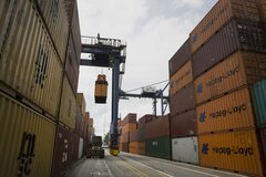 トランプ氏、数カ月内に鉄鋼や石油へ関税賦課と表明－ＥＵも標的| TBS CROSS DIG with Bloomberg
