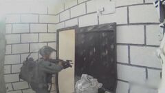 イスラエル軍、ハマスのガザ地区トップの弟が使う事務所を捜索　映像公開| TBS CROSS DIG with Bloomberg