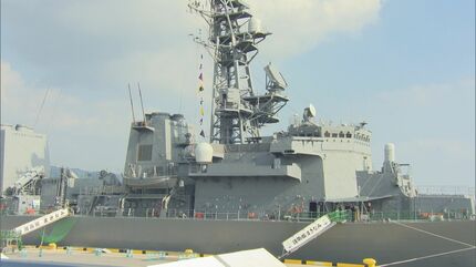 護衛艦「まきなみ」初寄港、見学会…「自衛隊フェス」開催の背景に人材