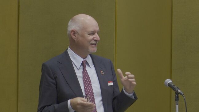 「チャレンジすれば明るい将来が」　山陰合同銀行　ナウド社外取締役が講演|TBS NEWS DIG