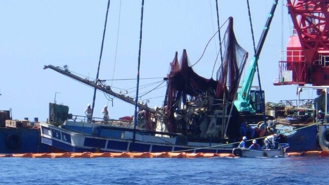 漁船同士が衝突・1隻沈没の事故「双方の船長が見張りを怠ったのが原因」 船長2人を業務上過失往来危険の疑いで書類送検【高知】|TBS NEWS DIG