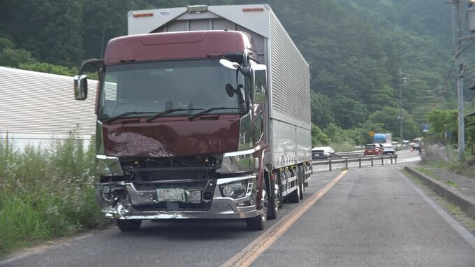大型トラックと軽乗用車が衝突　軽乗用車を運転していた男性が意識不明の重体の模様　上田市平井の国道254号　長野　|　SBC NEWS | 長野のニュース | SBC信越放送