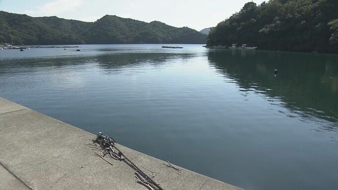 海面は「潮が上がると黒く見える。道だと思ったのでは」 海中の車から父子5人の遺体 父親が運転操作誤ったか|TBS NEWS DIG
