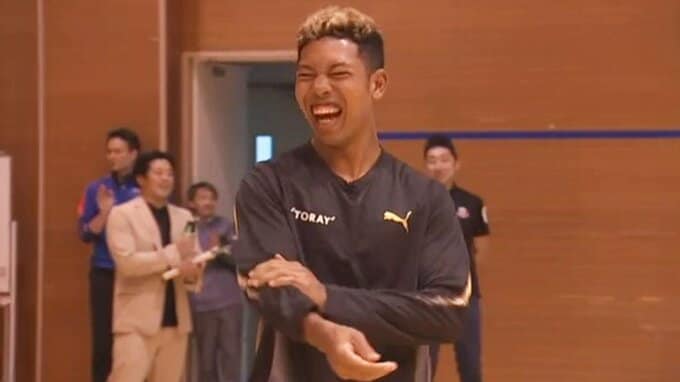 サニブラウン 異競技交流でバレーボールを体験「高校生ぶりで楽しかった」|TBS NEWS DIG