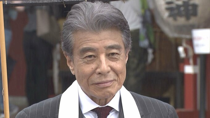 【 舘ひろし 】 「西野くんがフェラーリで追っかけてきて...」　西野七瀬とのシーンを振り返る　「それがすごく可愛くて」|TBS NEWS DIG
