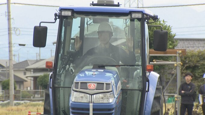 自動走行のトラクター実演会！スマート農業で担い手不足を解消へ　富山　|　富山のニュース｜天気・防災｜チューリップテレビ