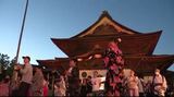 飛び入り参加もOK！長野市の善光寺で“お盆縁日”　家族連れや外国人観光客も盆踊り　|　SBC NEWS | 長野のニュース | SBC信越放送
