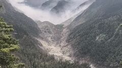 中国とネパール国境で土石流　中国側では3人死亡 558人が行方不明| TBS CROSS DIG with Bloomberg