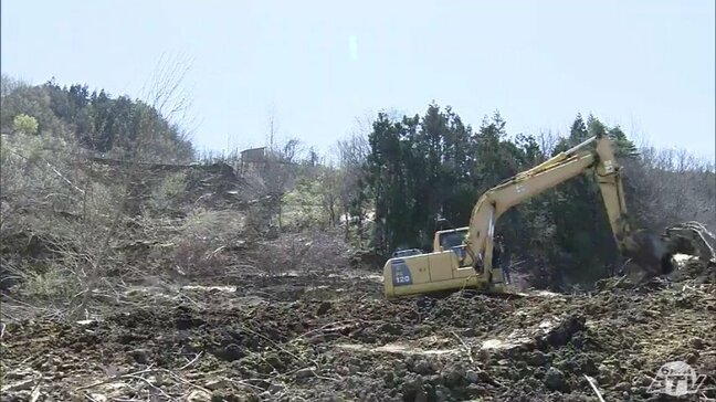 「参った…」推定で長さ160ｍの『土砂崩れ』のリンゴ園などで土砂を取り除く復旧作業　被害農家から悲鳴「リンゴが採れるとなった時に…」|TBS NEWS DIG