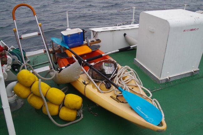 「風が強くなり戻れなくなった」定置網につかまって救助を待つ　46歳男性 カヤック流され沖合2キロへ　富山湾|TBS NEWS DIG